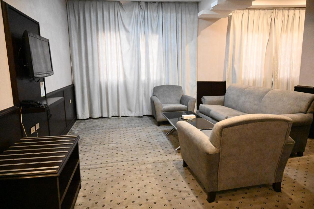 Al Dawhatin Furnished Units Djeddah
